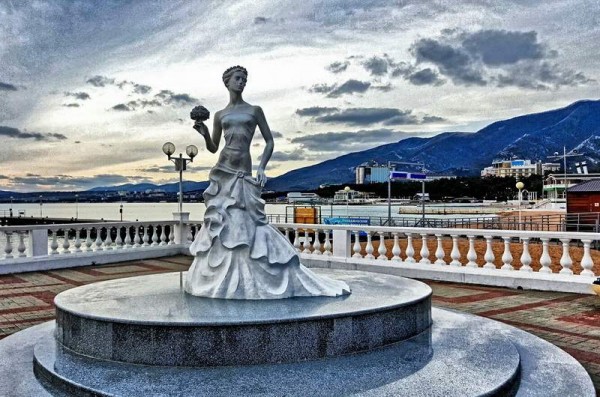 
            Ейск и Геленджик попали в топ-10 самых дешевых направлений для отдыха в феврале                    