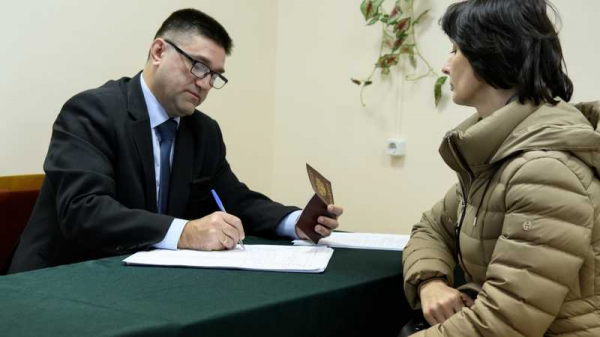 Председатель городской Думы Краснодара Вера Галушко приняла участие в голосовании по выбору зеленых зон для благоустройства в 2021 г.