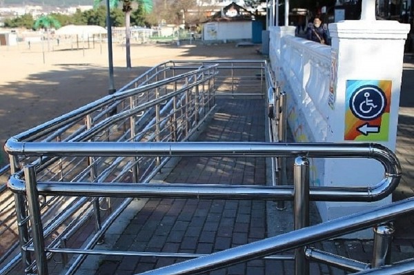 К началу курортного сезона все центральные пляжи Геленджика оборудуют для маломобильных отдыхающих
К началу курортного сезона все центральные пляжи Геленджика оборудуют для маломобильных отдыхающих