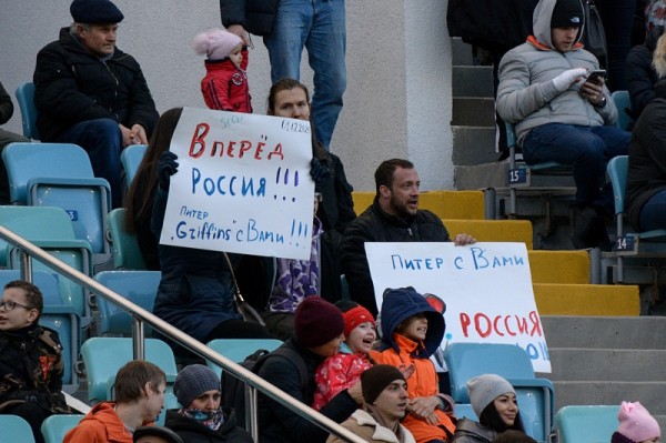
            Сборная России по регби проиграла Испании в первом матче чемпионата Европы на стадионе &laquo;Фишт&raquo; в Сочи                     
