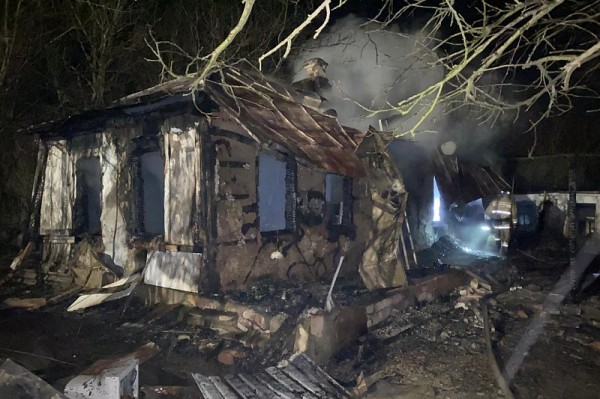 
            В Краснодарском крае при пожаре погиб молодой мужчина                    