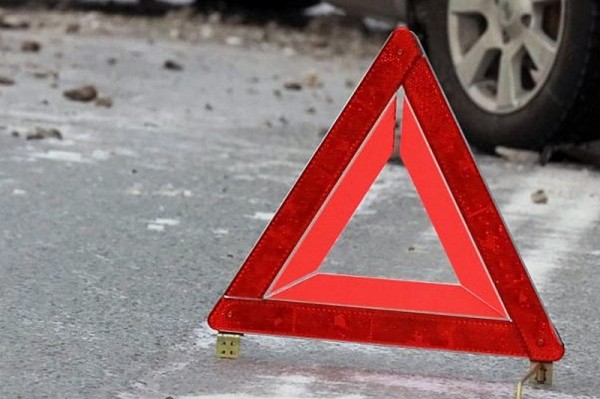 
            В Краснодарском крае водитель сбил женщину и скрылся. Его разыскивает полиция                    