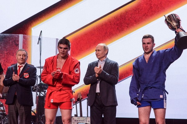 
            В Сочи прошел первый чемпионат Лиги боевого самбо                    