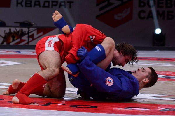 
            В Сочи прошел первый чемпионат Лиги боевого самбо                    