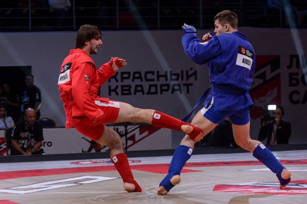 
            В Сочи прошел первый чемпионат Лиги боевого самбо                    