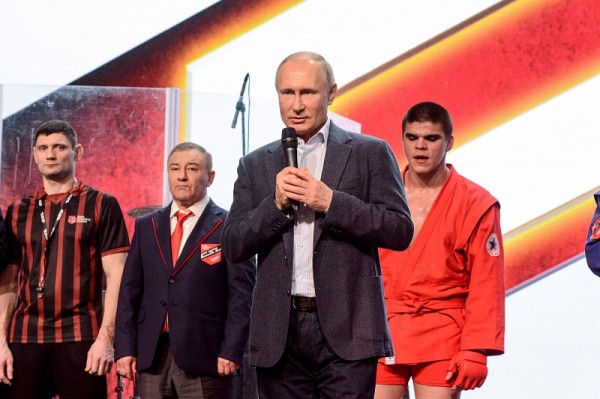 
            В Сочи прошел первый чемпионат Лиги боевого самбо                    