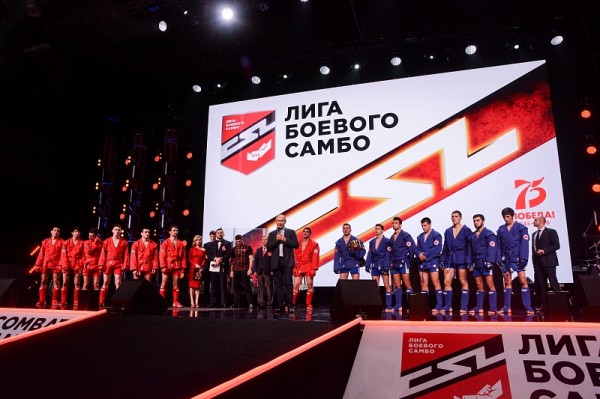 
            В Сочи прошел первый чемпионат Лиги боевого самбо                    