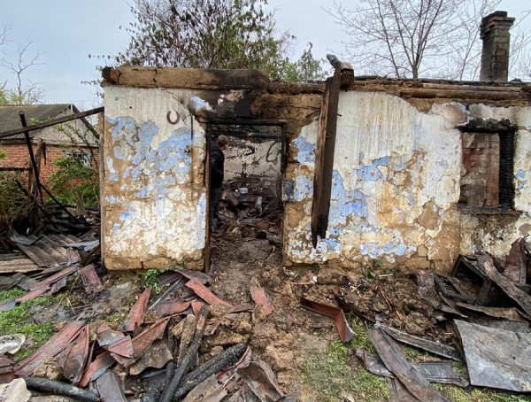 В Усть-Лабинском районе в пожаре погибли местные жители В Усть-Лабинском районе в пожаре погибли местные жители