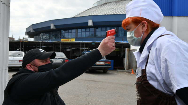 На Сенном рынке Краснодара заработала продуктовая ярмарка На Сенном рынке Краснодара заработала продуктовая ярмарка