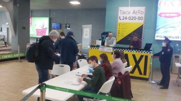 В обсерватор Краснодара 14 апреля отправили одного пассажира рейса из Санкт-Петербурга