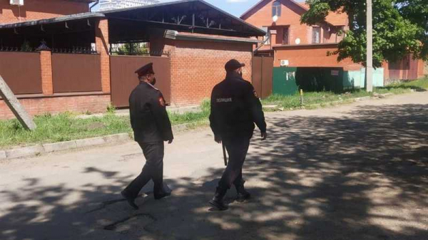 В воскресенье мобильные патрули контролировали места отдыха, кладбища и храмы Краснодара