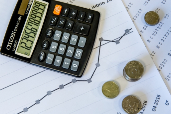 Эксперт: Коронавирус не стал единственной причиной экономического кризиса в России