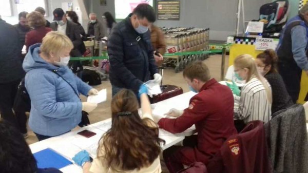 21 апреля на обсервацию из аэропорта Краснодара отправили 17 пассажиров 21 апреля на обсервацию из аэропорта Краснодара отправили 17 пассажиров