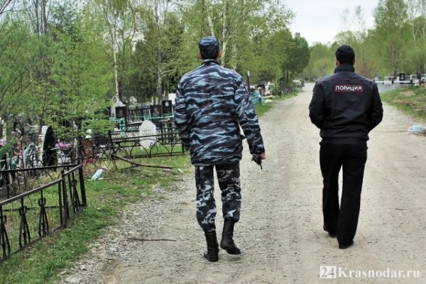 Кладбища закрыты для посещения