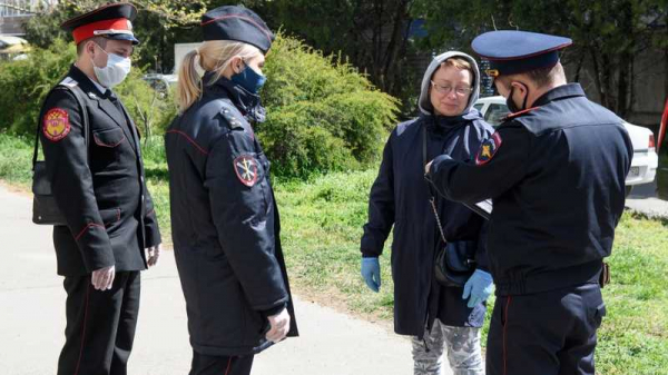 В Краснодаре мобильные группы патрулируют почти 100 пешеходных маршрутов