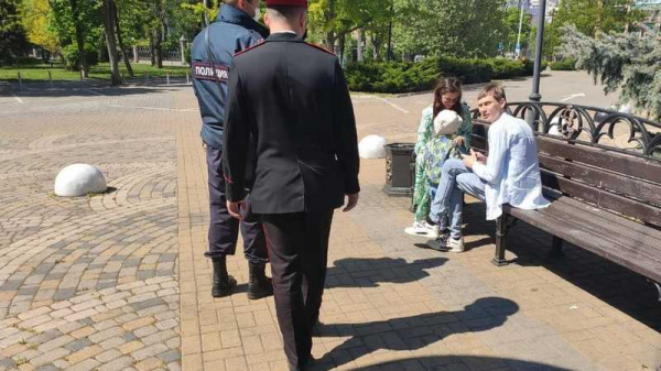 В воскресенье мобильные патрули контролировали места отдыха, кладбища и храмы Краснодара