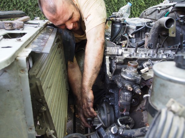 «Думаю, что китаец ничего не ел». Биолог Сурен Газарян о летучих мышах, немецкой медицине и жизни в розыске «Думаю, что китаец ничего не ел». Биолог Сурен Газарян о летучих мышах, немецкой медицине и жизни в розыске