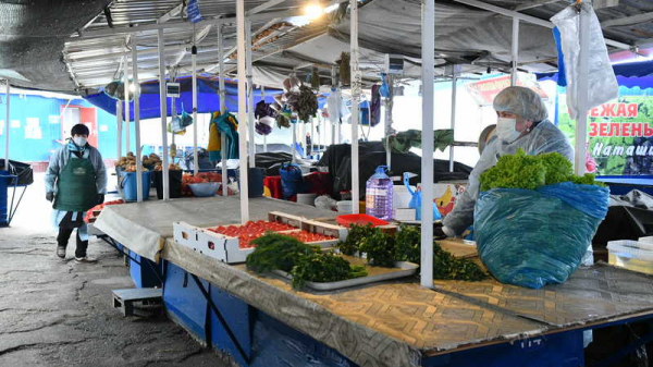 На Сенном рынке Краснодара заработала продуктовая ярмарка На Сенном рынке Краснодара заработала продуктовая ярмарка