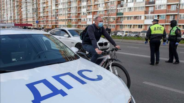 На въездах в Краснодар утром 17 апреля проверили около 7 тыс. автомобилей