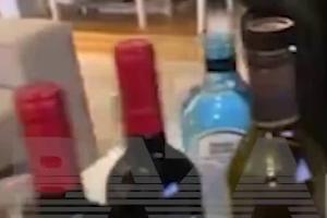 Футболисты «Краснодара» устроили вечеринку с выпивкой, кальяном и, возможно, шариками с веселящим газом Футболисты «Краснодара» устроили вечеринку с выпивкой, кальяном и, возможно, шариками с веселящим газом