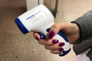 Как персонал больниц и магазинов Краснодара работает в условиях коронавируса? Наблюдение Как персонал больниц и магазинов Краснодара работает в условиях коронавируса? Наблюдение