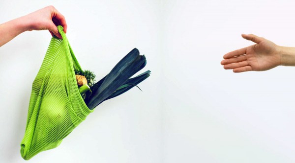 Люди для людей. Кто помогает во время карантина, как стать волонтером или получить поддержку