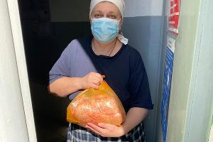 Люди для людей. Кто помогает во время карантина, как стать волонтером или получить поддержку