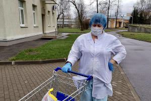 Наборы для перекуса: «Пятёрочка» поддержала больницы и лаборатории Краснодарского края Наборы для перекуса: «Пятёрочка» поддержала больницы и лаборатории Краснодарского края