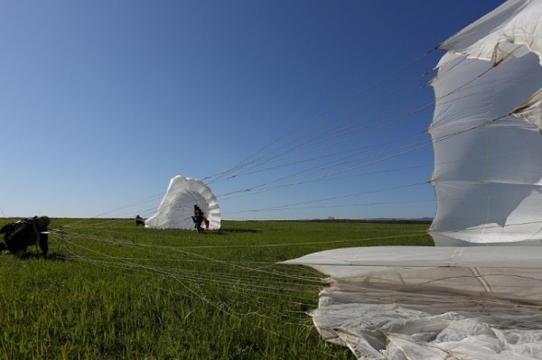 В Краснодарском крае спецназ совершил более 1,5 тысяч сложных прыжков с парашютом
В Краснодарском крае спецназ совершил более 1,5 тысяч сложных прыжков с парашютом