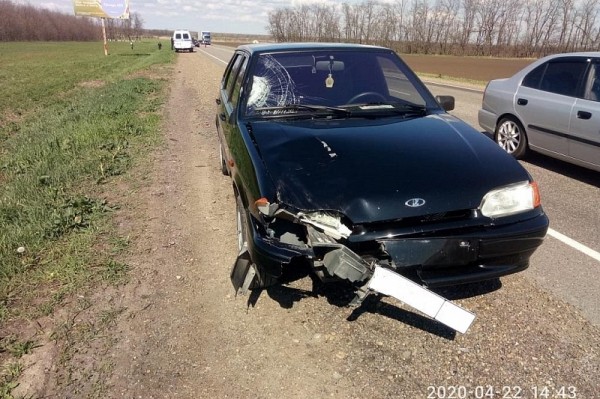 В Краснодарском крае ВАЗа насмерть сбил стоящего на обочине водителя иномарки
В Краснодарском крае ВАЗа насмерть сбил стоящего на обочине водителя иномарки