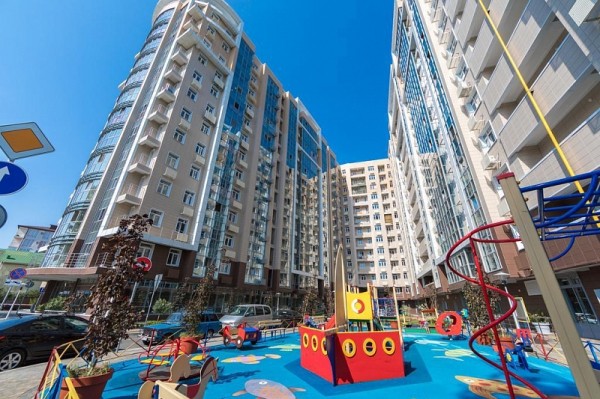 
            В Сочи эвакуировали жилой комплекс из-за муляжа гранаты Ф-1                    