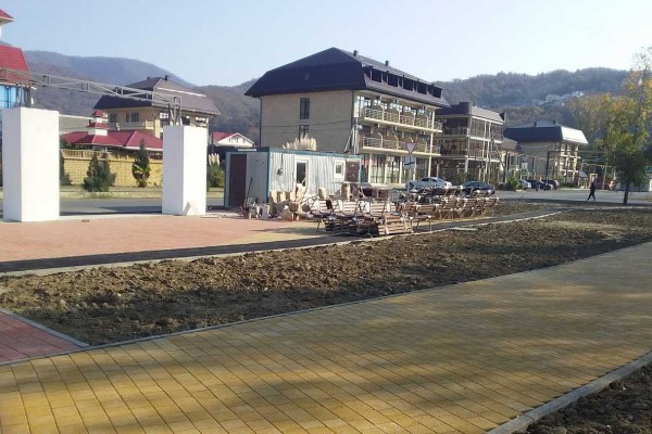 Новый сквер в Сочи построен с нарушениями