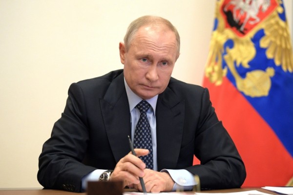 Решение Путина: работу регионов по борьбе с COVID-19 будет координировать Правительство РФ Решение Путина: работу регионов по борьбе с COVID-19 будет координировать Правительство РФ