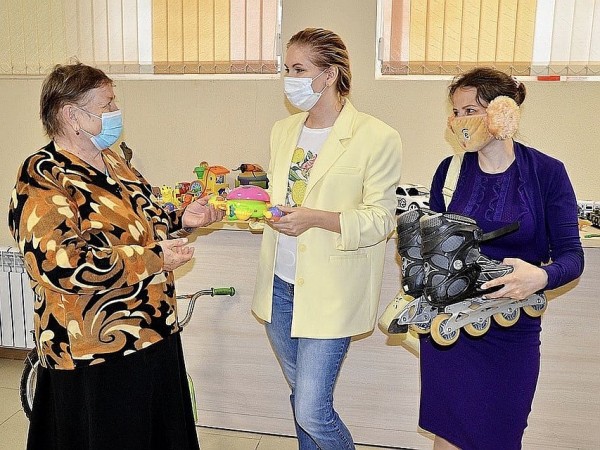 Жители Сочи провели акцию &laquo;Подари добро&raquo;