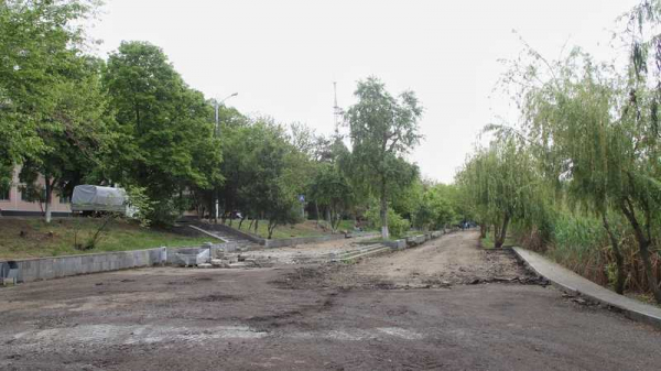 Стартовало благоустройство сквера &laquo;Дмитриевский&raquo; на берегу Покровского озера