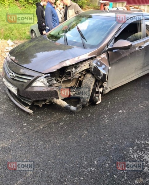 В Сочи водитель иномарки оставил без света четверть района В Сочи водитель иномарки оставил без света четверть района