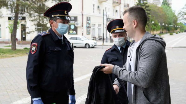 5 мая улицы Краснодара патрулируют 197 мобильных групп самоконтроля 5 мая улицы Краснодара патрулируют 197 мобильных групп самоконтроля