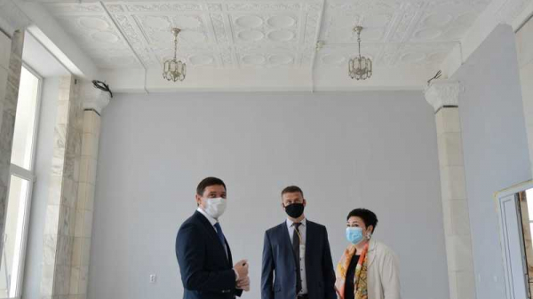 Самому крупному Дворцу культуры в пригороде Краснодара впервые со дня постройки обновляют фасад Самому крупному Дворцу культуры в пригороде Краснодара впервые со дня постройки обновляют фасад