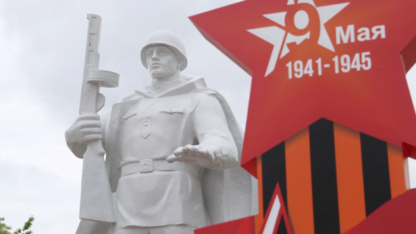 В Краснодаре ко Дню Победы установили бюсты студентам и преподавателям КубГТУ &mdash; Героям Советского Союза