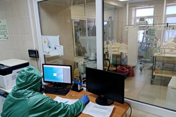 Более 22 млрд рублей доплат за COVID-19 не дошли до врачей в регионах Более 22 млрд рублей доплат за COVID-19 не дошли до врачей в регионах