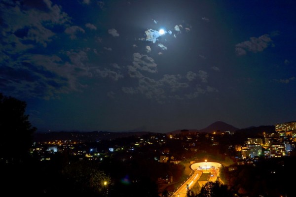 Россия предложила работу вахтой  на Луне 