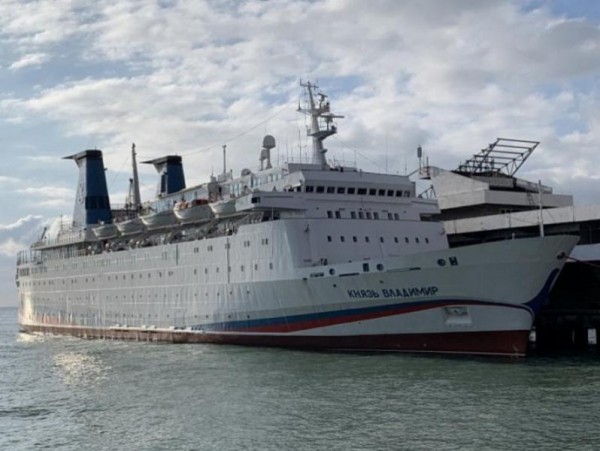 Лайнер «Князь Владимир» отменил круизы по Черному морю до середины июля из-за коронавируса Лайнер «Князь Владимир» отменил круизы по Черному морю до середины июля из-за коронавируса