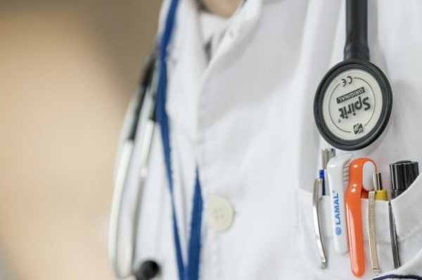 Женщина из Краснодарского края с COVID-19 родила ребенка в Адыгее Женщина из Краснодарского края с COVID-19 родила ребенка в Адыгее