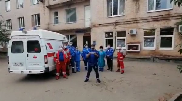 Медикам Абинского района пригрозили уголовными делами из-за того, что они сняли видео о невыплате надбавок с помощью дрона