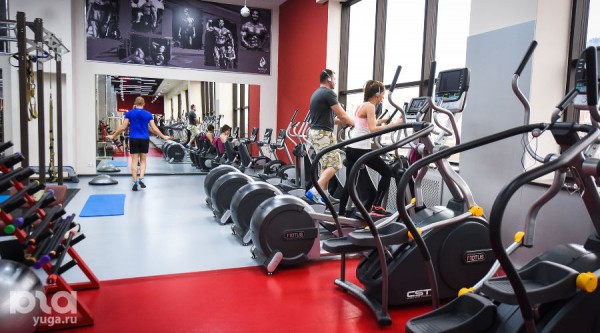 Роспотребнадзор разработал правила для работы фитнес-клубов и бассейнов