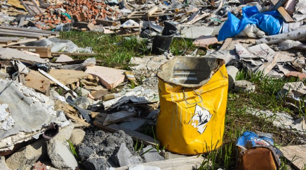 В Брюховецкий и Курганинский районы планируют свозить отходы на мусорные полигоны без лицензии