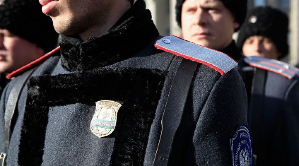 В Геленджике получил выговор казак карантинного патруля, который обратился к актрисе Анне Банщиковой