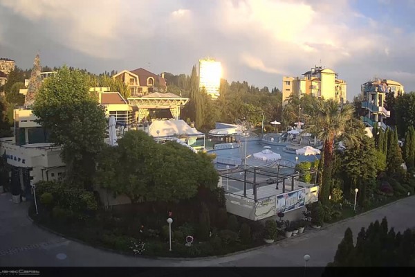 Сочи принял пять сотен первых туристов Сочи принял пять сотен первых туристов