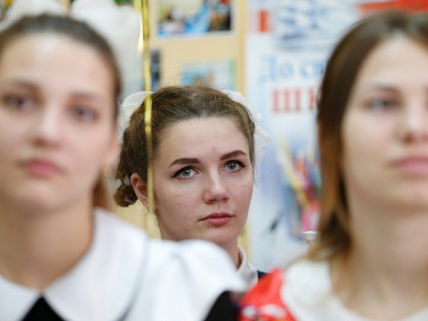Губернатор Кубани поздравил выпускников с последним звонком