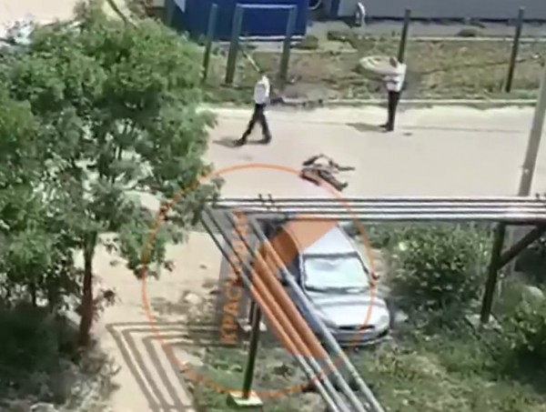 «С ножом на полицейских»: В Анапе при задержании застрелен грабитель